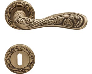 Ручка на розетке art.113 - Linea Calì