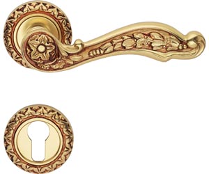 Ручка на розетке art.115 - Linea Calì