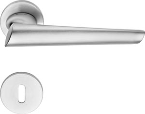 Дверная ручка на уменьшенной розетке art.025 - Linea Calì