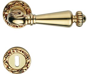 Ручка на розетке art.113 - Linea Calì