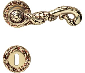 Ручка на розетке art.113 - Linea Calì