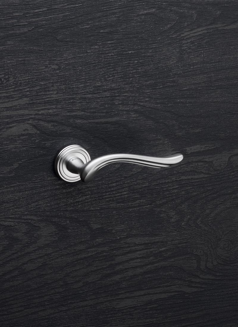 Aria - классическая дверных ручки - Linea Calì