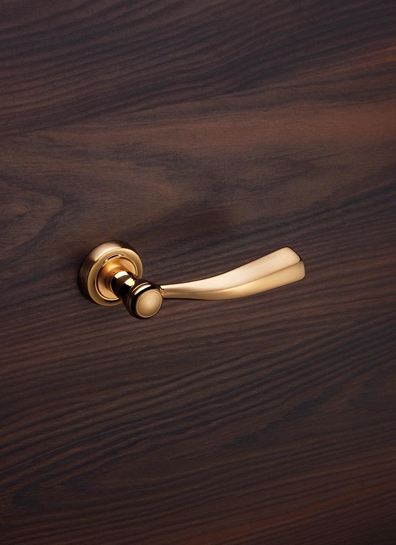 Elika - классическая дверных ручки - Linea Calì