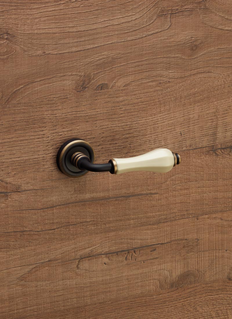 Erica - классическая дверных ручки - Linea Calì