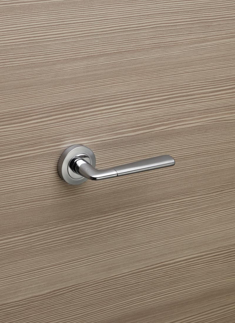 Tess - классическая дверных ручки - Linea Calì